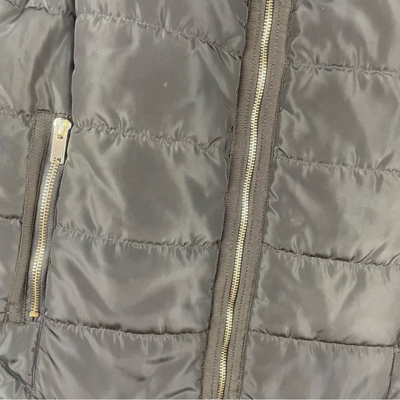 Love Tree Puffer Vest Gold Hardware Faux Fur Collar Size Medium - Picture 7 of 12